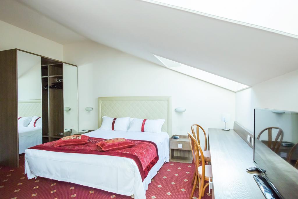 Best Western Hotel Libertà Modène Extérieur photo